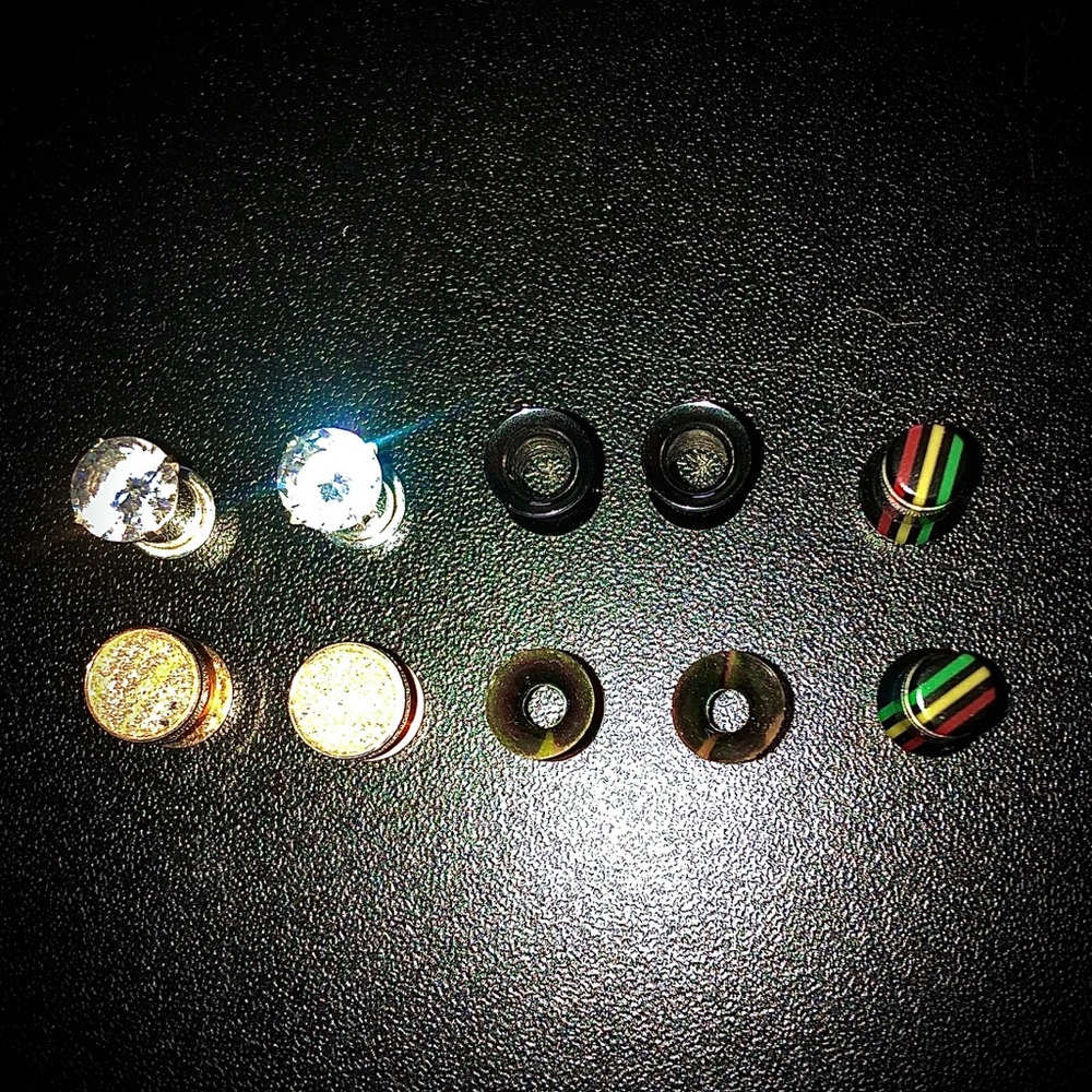 5 Pairs of Plugs (4G)